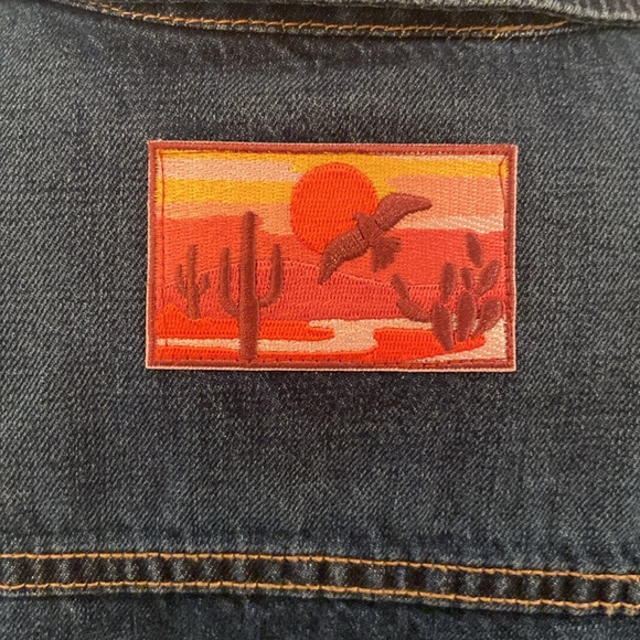 Clever Canyon embellished denim jacket - Picture 2 of 6